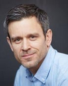 Simon MacLean