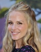 Monet Mazur